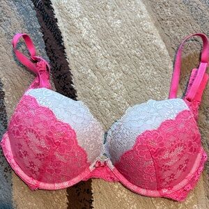 Victoria's Secret Pink and White Lace Bra